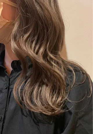セミロング ヘアアレンジ 🍑明石 桃🍑のヘアスタイル