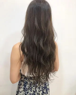 ロング カラー 横浜ブリーチムラ直し ハイトーン/ブリーチのヘアスタイル