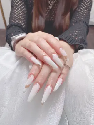 ネイル ENsalon AKIRAのネイルデザイン