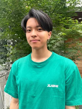 ショート メンズ 顔周りカット 【オノザワリョウ】のヘアスタイル