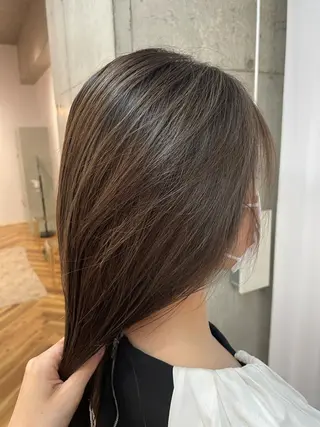 ロング カラー SHOTO ハイトー ン/ブロンドカラーのヘアスタイル