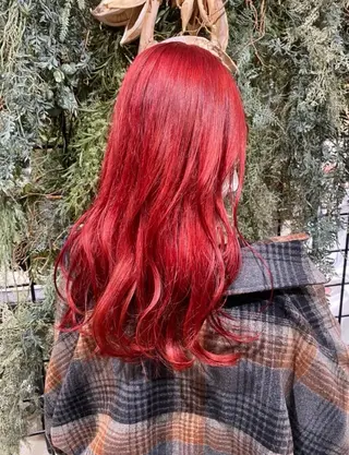 ショート カラー フェザー/シャドウ/ メッシュパーマのヘアスタイル