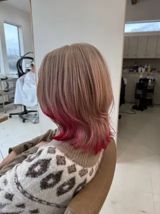 ミディアム 鈴木 妃帆未のヘアスタイル