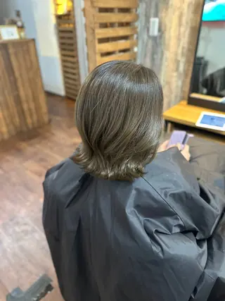 ミディアム Luzir⭐︎ GEN⭐︎のヘアスタイル