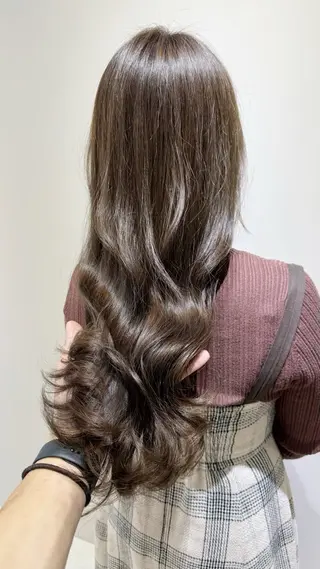 ロング カラー 髙橋 誉英のヘアスタイル