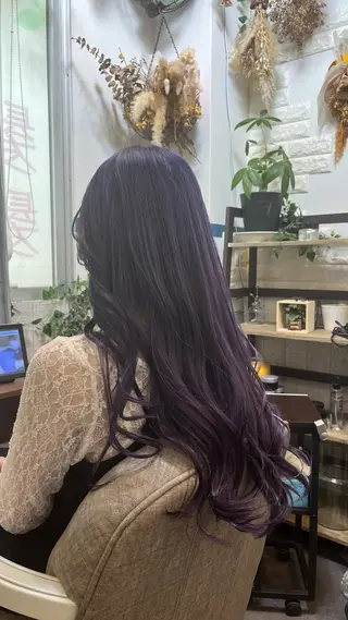 ロング カラー 比嘉 マリンのヘアスタイル