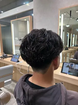 パーマ メンズ メンズパーマ& 透明感カラー✨レオのヘアスタイル
