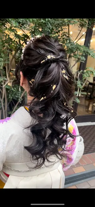 ロング 早稲田 千尋のヘアスタイル