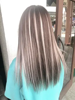 カラー ダブルスキルエクステ /羽エクステ白石宇由のヘアスタイル