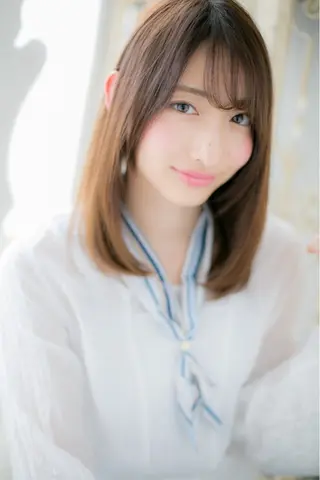 ミディアム 縮毛矯正×髪質改善 カラー×クロスパーマのヘアスタイル