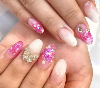 ネイル Spiky とうげ ふうかのネイルデザイン