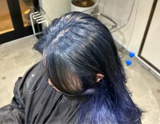 ロング 艶カラー 🩵NATSUKIのヘアスタイル