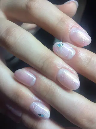 ネイル nail salon 7☺︎2のネイルデザイン