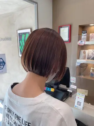 ショート カラー 縮毛矯正ボブ/ 髪質改善/カットのヘアスタイル