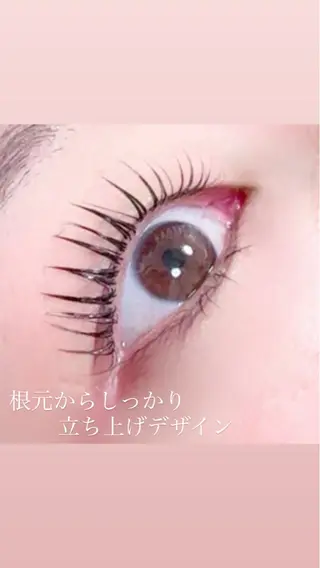 パーマ ☘️Moe☘️骨格・ まぶた似合わせパーマのマツエク・マツパデザイン