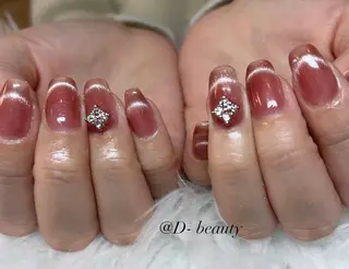 ネイル D-BEAUTY Nailsalonのネイルデザイン