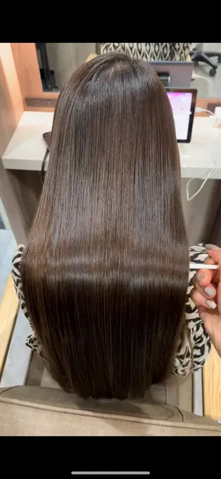 ロング 森木 遥香のヘアスタイル