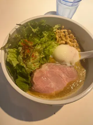 ミディアム カラー パーマ ヘアアレンジ メンズ キッズ ネイル マツエク・マツパ アイブロウ 久木原 ゆりのヘアスタイル