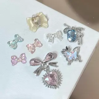 ネイル émure. パラジェル認定サロンのネイルデザイン