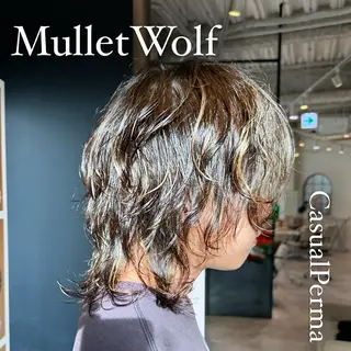 パーマ メンズ 大阪ウルフカット ハッシュカットのヘアスタイル