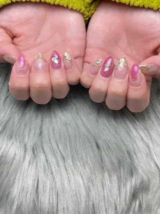 ネイル 西川 安美のネイルデザイン