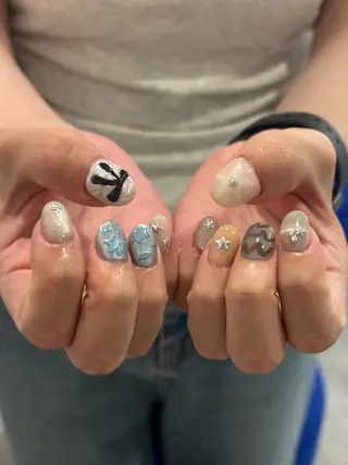 ショート 0203ムニムサン 💙Honokaのネイルデザイン