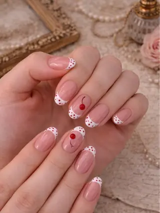 ネイル Roger 舞のネイルデザイン