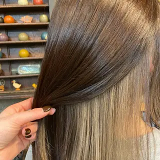 ロング カラー 川崎 かなでのヘアスタイル