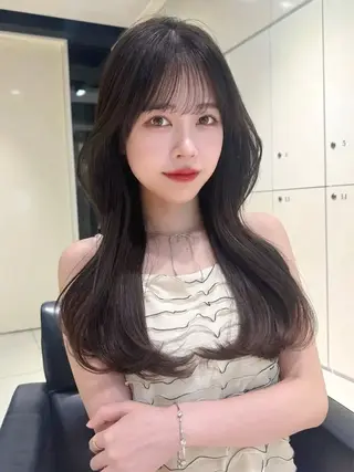 ロング 髪質改善透明感カラー 🩵🫧Hanakaのヘアスタイル