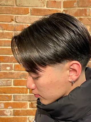 ミディアム 武田 駿兵のヘアスタイル