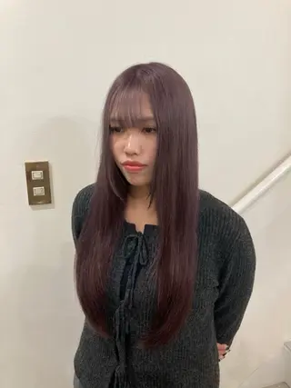 ロング ブリーチカラー KONNOのヘアスタイル