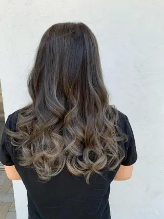 ロング カラー 艶髪レイヤー上田 紗也🇰🇷💗のヘアスタイル