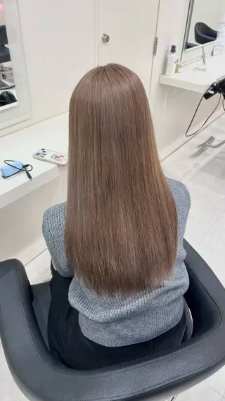 ロング カラー ヘアアレンジ 韓国レイヤー＆ピンク 艶髪🩶maikoのヘアスタイル