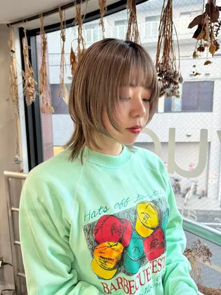 ミディアム カラー ウルフ レイヤー パーマ🪐MANAのヘアスタイル