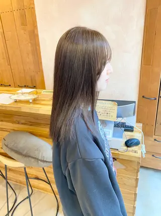 セミロング 髪質改善 🧶小林賢人のヘアスタイル