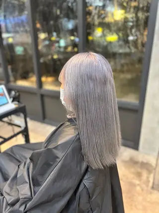 ミディアム カラー 吉田 光希のヘアスタイル