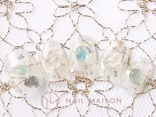 ネイル T RIRIKAのネイルデザイン