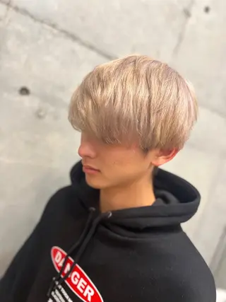 ショート カラー Sanae .のヘアスタイル