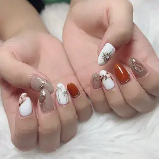 ネイル Nail salon EM（エム）諸星のネイルデザイン