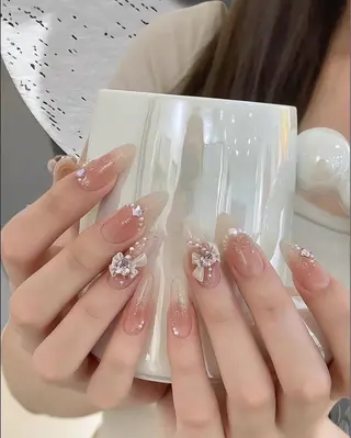 ネイル AKIKO ネイルサロンのネイルデザイン