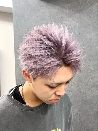 ショート カマタ ハルキのヘアスタイル