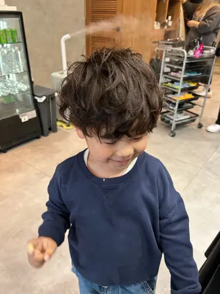 ショート パーマ メンズ 【パーマ】【デザイン カラー】拳🌊のヘアスタイル