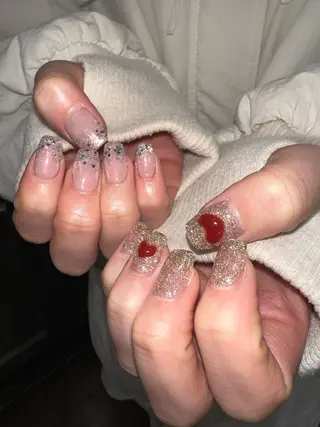 ネイル 個性派ネイル 🌼 ハルカ ♡の眉毛・アイブロウイメージ