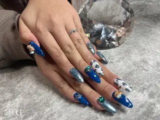 ネイル 佐野 愛美のネイルデザイン