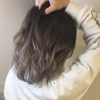 ミディアム カラー 農添 杏のヘアスタイル