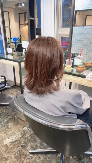 ミディアム パーマ・レイヤー 髪質改善・TANIのヘアスタイル