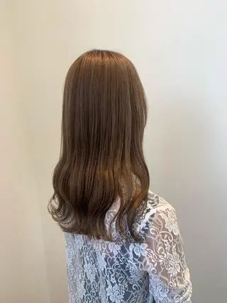セミロング カラー 長山 茉白のヘアスタイル