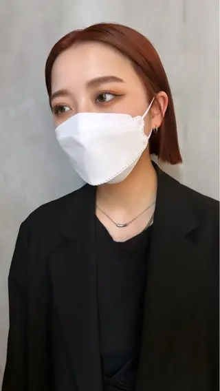 ミディアム カラー 堤 麻衣子のヘアスタイル