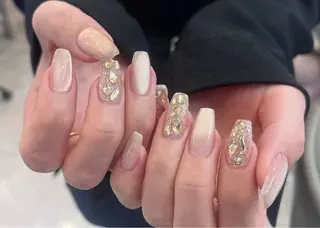 ネイル Enny ネイルサロンのネイルデザイン