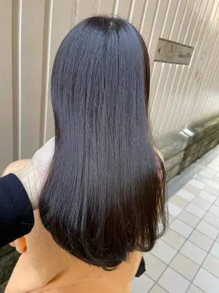 ミディアム antica YOSHIのヘアスタイル